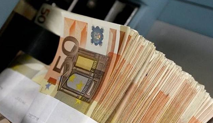 Capital controls: Τι γίνεται με τις συναλλαγές - αγορές ή πληρωμές - σε internet και εξωτερικό