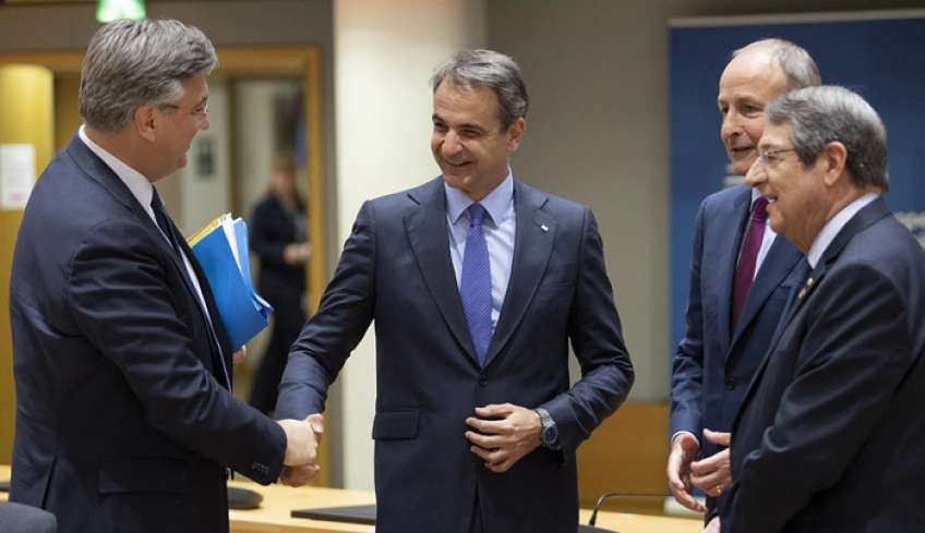 Βρυξέλλες: Συμφώνησαν οι 27 για το εμπάργκο στο ρωσικό πετρέλαιο