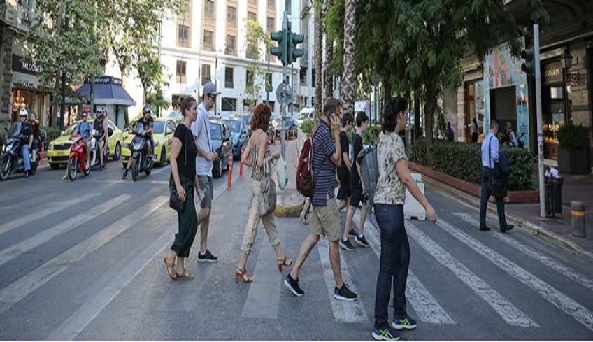 Ποιοι και γιατί δεν θα πληρώσουν φέτος καθόλου φόρο - Τα νέα μέτρα με αριθμούς και παραδείγματα