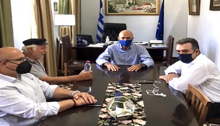 Ο Μ. Κόνσολας στη Λέρο-Σειρά συναντήσεων και επαφών με φορείς και πολίτες