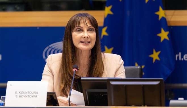 Απάντηση της Κομισιόν με καθυστέρηση στην ερώτηση Κουντουρά για το δυστύχημα στα Τέμπη: Εξετάζουμε το πόρισμα του ERA, αν διαπιστωθούν παραβιάσεις θα αντιδράσουμε κατάλληλα