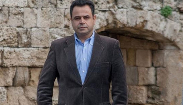 N. Σαντορινός προς Κόνσολα και Μιχαήλο : "Είμαστε ανεξάρτητη και υπερήφανη από την πολιτική μας με τους 7 μήνες της διακυβέρνησης μας"