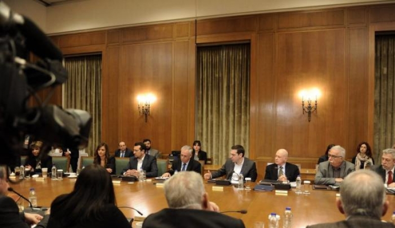 Ανασχηματισμός: Το διαζύγιο, το πρόσωπο έκπληξη και τα τρία υπουργεία που μπορεί να γίνουν… πέντε!