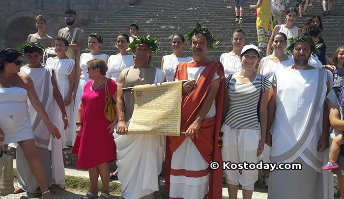 Εντυπωσιακή η αναπαράσταση του Ιπποκρατικού Όρκου στο Ασκληπιείο από το "ΧοροΚώς" (Φωτό-βίντεο)