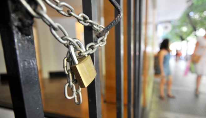 ΓΣΕΒΕΕ: Κλειστά καταστήματα και επιχειρήσεις στις 12 Νοεμβρίου
