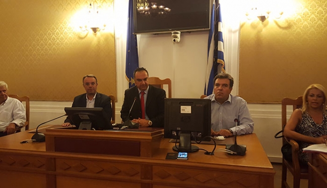 Συνάντηση Ι. Φλεβάρη με Χ. Σταϊκούρα με αφορμή το μεταναστευτικό πρόβλημα στα νησιά μας