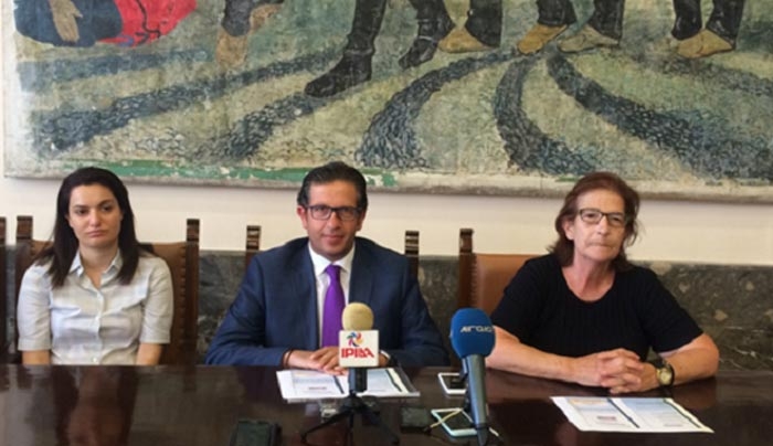 ΝΔ και ΕΥΘΥΤΑ μαζί για τα τροχαία ατυχήματα στο Δημοτικό Θέατρο Ρόδου
