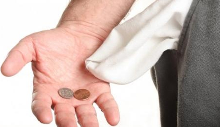 Επικίνδυνο κραχ 1 δισ. στα φορολογικά έσοδα τον Μάιο
