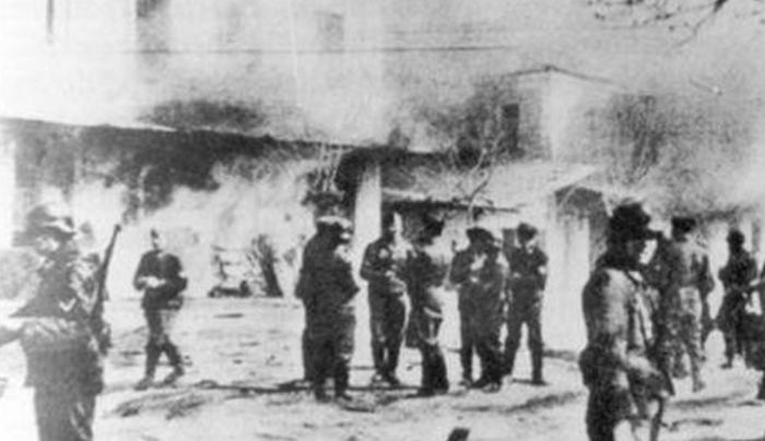 Spiegel: Να δώσουμε 28 εκατ. ευρώ αποζημιώσεις για τη σφαγή στο Δίστομο και να τελειώνουμε
