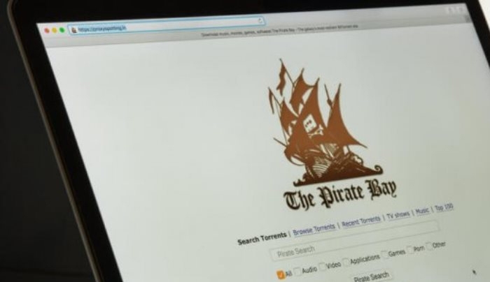 Η Ελλάδα κλείνει το Pirate Bay και άλλες 38 ιστοσελίδες με ταινίες και υποτίτλους
