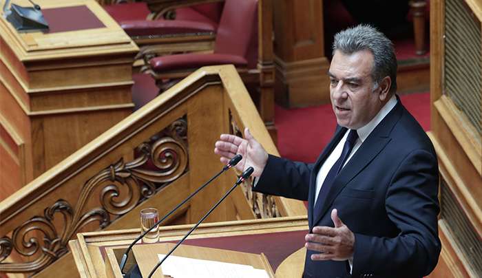 ΜΑΝΟΣ ΚΟΝΣΟΛΑΣ: «6 προτάσεις αναβάθμισης της Σχολής Δυτών Καλύμνου»