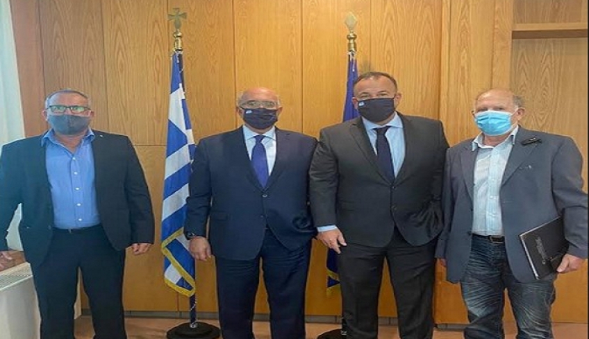 Σύσκεψη Ιωάννη Παππά με τον Υφυπουργό Μεταφορών για τα νέα ζητήματα στον κλάδο των ταξί