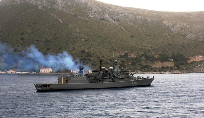 Θρήνος στη Λέρο για τον ναυτίλο του μοιραίου ελικοπτέρου