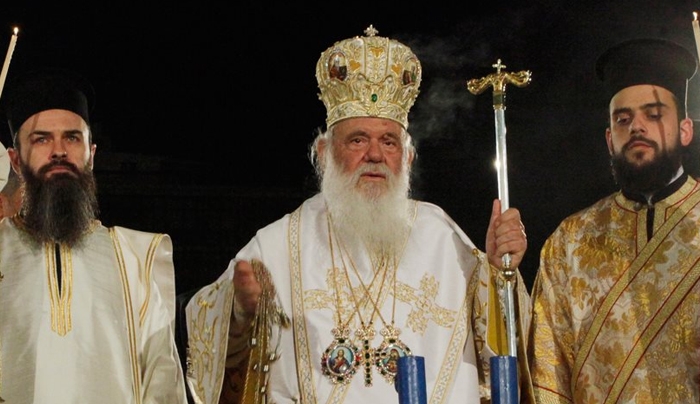 Σταμάτησε το Χριστός Ανέστη ο ίδιος ο Ιερώνυμος και τραγούδησε τον Εθνικό Ύμνο
