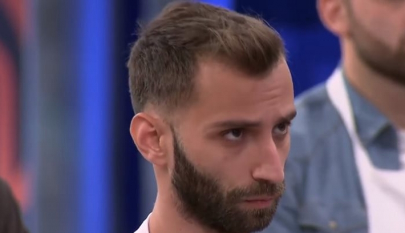 «Βγήκαν τα μαχαίρια» στο MasterChef: «Υπάρχουν 4 κοπέλες στον διαγωνισμό, η μία είναι ο Τζώρτζης»
