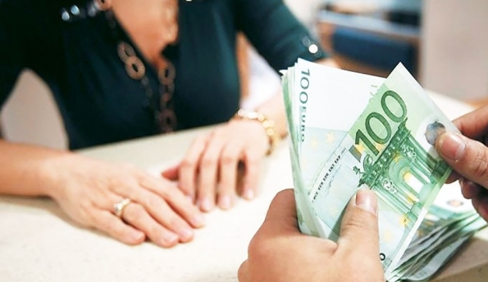 Ανοίγουν τη Δευτέρα όλα τα καταστήματα των ελληνικών τραπεζών