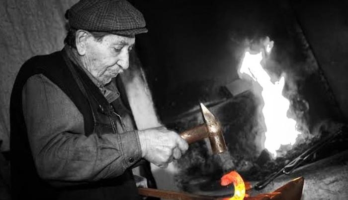 Κώστας Ζαμάγιας για Α. Καρδούλια: ..."Ο μαστραντώνης μ΄ ασβηστο μεράκι"...