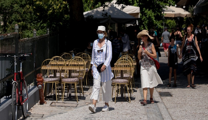 Κορονοϊός: Εκτιμήσεις για 5.000 κρούσματα στο τέλος καλοκαιριού - «Θα είναι δύσκολα τα πράγματα», λέει ο Σαρηγιάννης