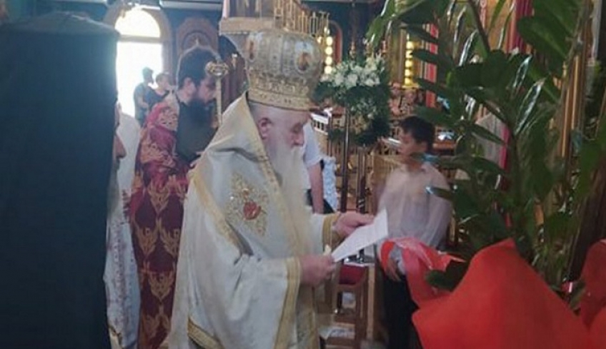 Απίστευτος Αμβρόσιος αφόρισε Μητσοτάκη, Κεραμέως, Χαρδαλιά -Εφευγαν οι πιστοί