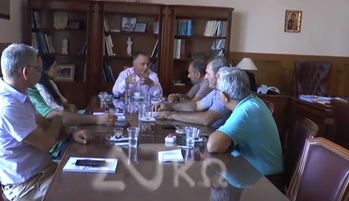 Συνάντηση Δημάρχου Κω με περιφερειακό διευθυντή για θέματα σχολικής στέγης, κάλυψη ελλείψεων και ένταξη μεταναστών στην εκπαίδευση (βίντεο)