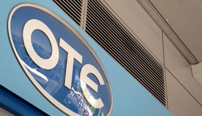 Επίθεση σε βαν του ΟΤΕTV! Τέσσερις τεχνικοί τραυματίες