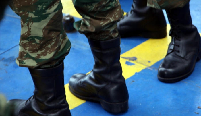 Ρω: Ξεσπάει η μητέρα του στρατιώτη που αυτοκτόνησε – Άγνωστες πτυχές πίσω από την τραγωδία στη σκοπιά!