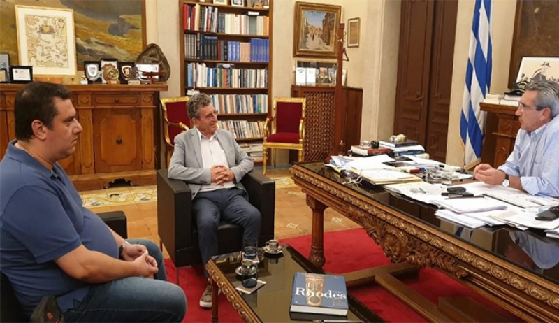Συνεργασία του Περιφερειάρχη με τον βουλευτή Ηλία Καματερό, για υδατοδρόμια, υποστελέχωση ΟΤΑ και ΕΤΑΙΠΡΟΦΥΚΑ