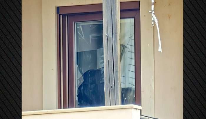 «Απειλούσε πως θα της λιώσει το κεφάλι»: Σοκάρουν οι μαρτυρίες για τον 32χρονο που μαχαίρωσε την πρώην του και τον σύντροφό της στο Λαύριο