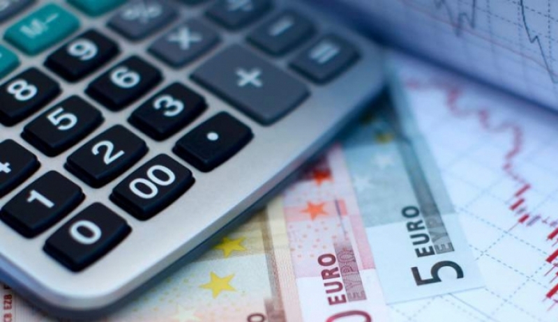 Πώς θα μπουν στις 120 δόσεις και επαγγελματίες που έκλεισαν τα βιβλία τους