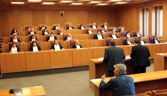 Σκάνδαλο με Σύμβουλο της Επικρατείας και ροζ email: Στη φόρα το όνομα του Δικαστή απο την Αυγή
