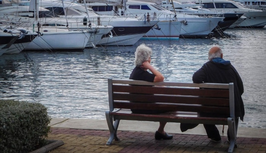 Χρεώνουν παράνομες μειώσεις σε 700.000 συντάξεις