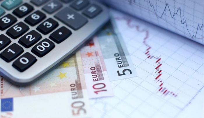 Εξετάζεται η επιβολή 24 νέων έμμεσων φόρων υπέρ των Ταμείων