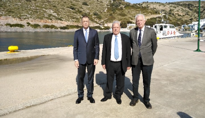 Eπίσκεψη του αντιπροέδρου της κυβέρνησης και του υφυπουργού Άμυνας στο Αγαθονήσι
