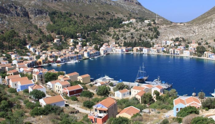Έκλεισε το χώρο προσωρινής φιλοξενίας ο Δήμαρχος Καστελλορίζου