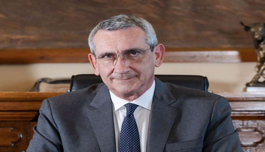 Παρασημοφόρηση του Περιφερειάρχη Γ. Χατζημάρκου για την προσφορά του στο Μεταναστευτικό