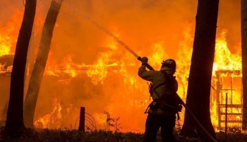 Τουλάχιστον 31 οι νεκροί και 200 οι αγνοούμενοι στην Καλιφόρνια - 250.000 εκκένωσαν την περιοχή - ΒΙΝΤΕΟ