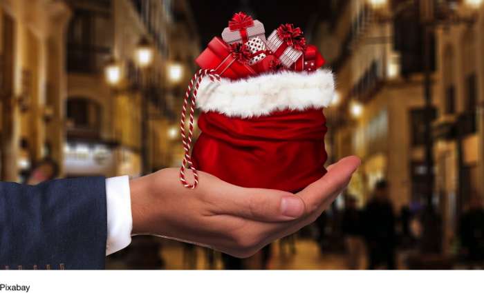Δώρο Χριστουγέννων: Μέχρι την Πέμπτη 21/12 η καταβολή - Τι ισχύει για όσους απολύθηκαν το 2023
