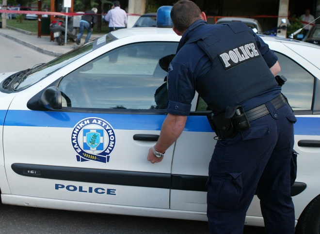 Συνελήφθη στη Σαντορίνη 19χρονoς Πολωνός διακινητής, ο οποίος προσπάθησε να προωθήσει μια 20χρονη Σομαλή σε χώρα της Ευρωπαϊκής Ένωσης