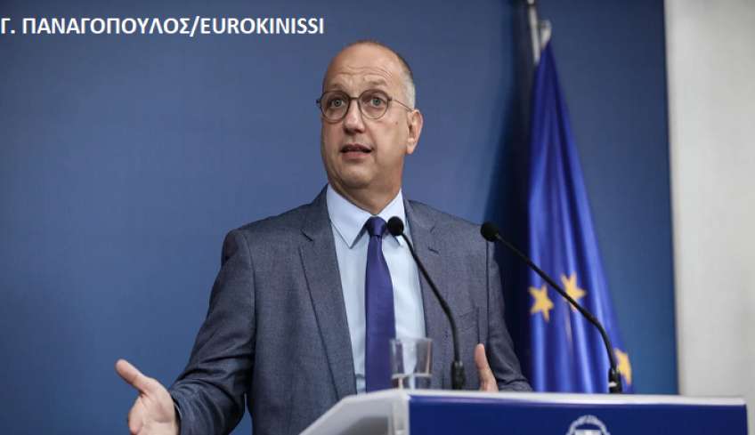 Οικονόμου: Νέο πρόγραμμα για 10.000 ανέργους άνω των 45 ετών -Μηνιαία επιχορήγηση από 653 έως 746 ευρώ