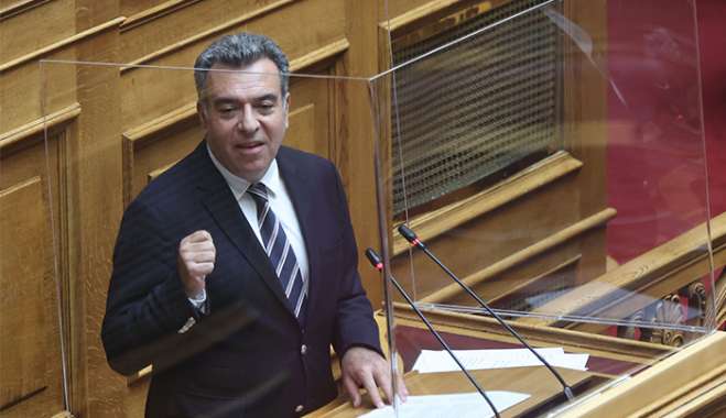« Παρέμβαση του Μάνου Κόνσολα για να μην απαξιωθεί η ακίνητη περιουσία μικροϊδιοκτητών κάτω των δύο στρεμμάτων».