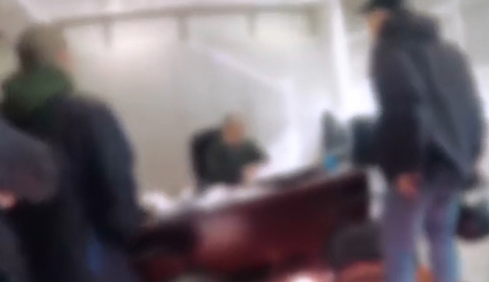 Βίντεο-ντοκουμέντο από την επίθεση Ρουβίκωνα σε συμβολαιογραφείο