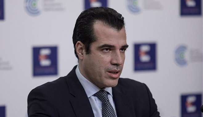 Πλεύρης: Η χώρα μας έχει θλιβερή πρωτιά στην παιδική παχυσαρκία