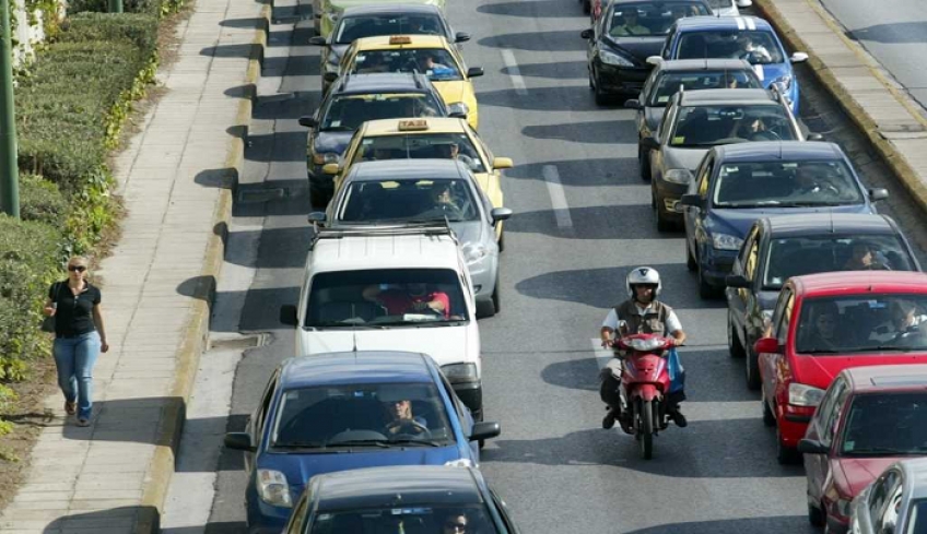 Κατάργηση πετρελαιοκίνησης και βενζίνης -«Τέλος» οι καυστήρες πετρελαίου