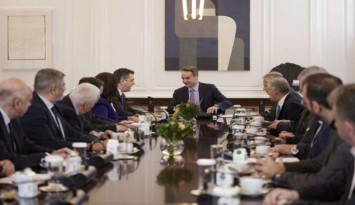 Μητσοτάκης με Περιφερειάρχες: «Σας θεωρούμε συμμάχους στον κεντρικό στόχο που έχουμε θέσει για την ισόρροπη ανάπτυξη της χώρας»