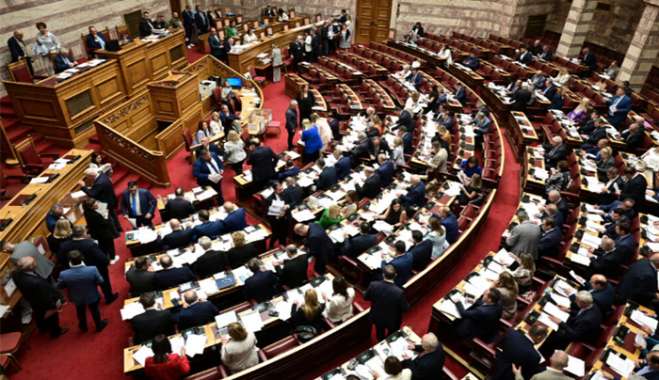 Βουλή: Με 154 «ναι» έγινε δεκτή η πρόταση της ΝΔ για την προανακριτική Καραμανλή