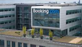 Booking.com: Νέα δεδομένα για τις τιμές των ξενοδοχείων – Πώς μπορούν να κερδίσουν περισσότερες direct κρατήσεις