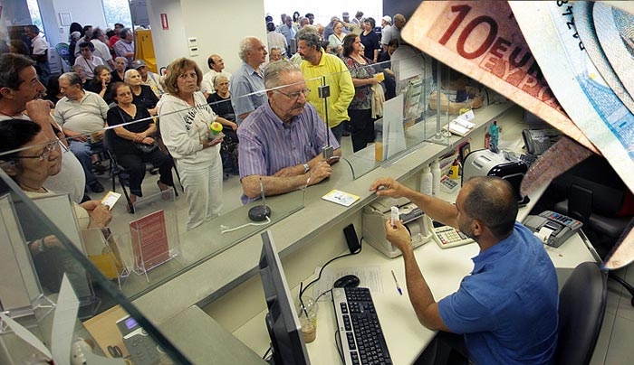 Εγγραφο - φωτιά: Παράνομες οι μειώσεις στις επικουρικές συντάξεις