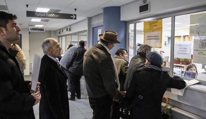 Στον «πάγο» η ρύθμιση για τα αδήλωτα εισοδήματα -Λόγω έλλειψης λογισμικού στις εφορίες