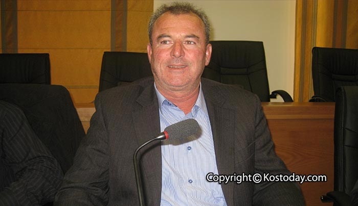 ΔΩΡΕΑ πλούσιας συλλογή βιβλίων και εκπαιδευτικού υλικού από την κα Αναγνωστοπούλου