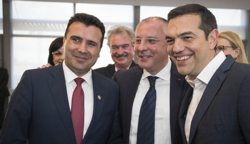 Ραντεβού Τσίπρα-Ζάεφ: Η συγκρατημένη αισιοδοξία και τα αγκάθια